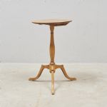 1709 9117 TEA TABLE